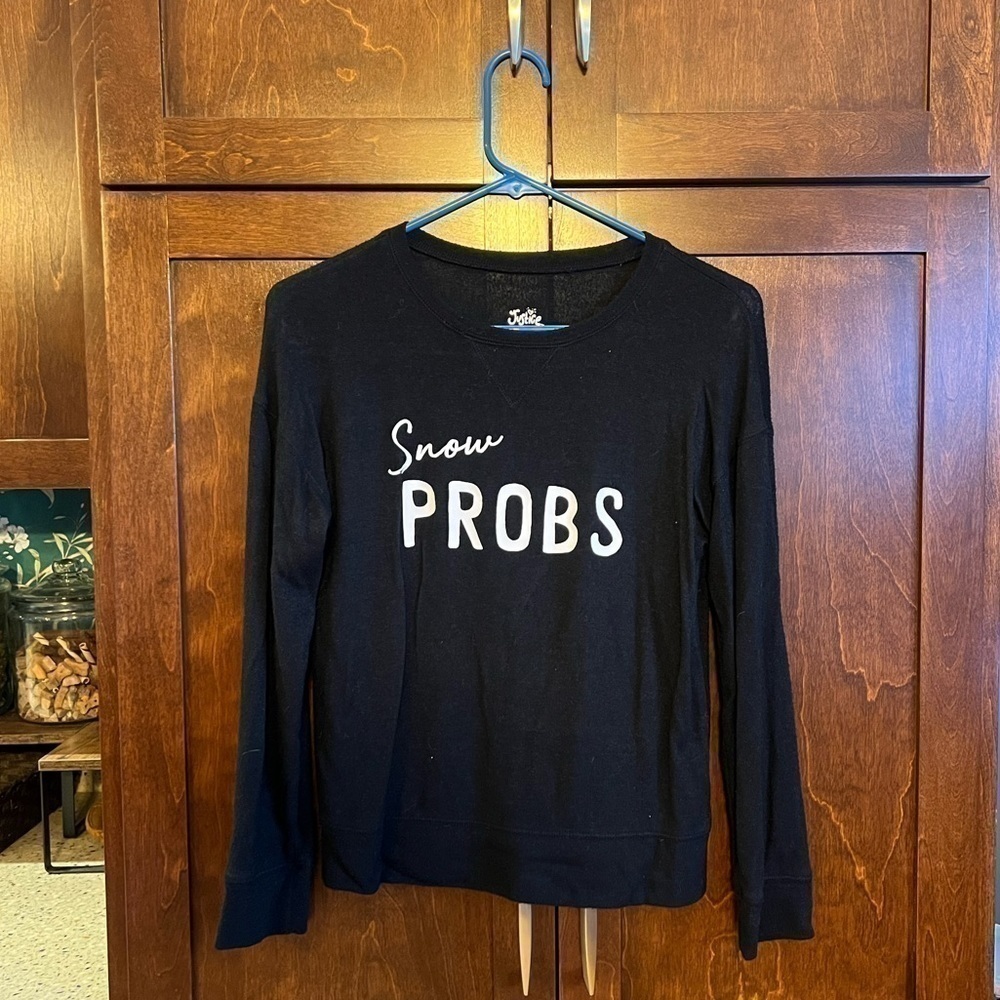 🥳 4 for $20 Sale!! 🥳 Justice “Snow Probs” super soft sleep shirt, size 10
